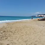 Villa Acharavi