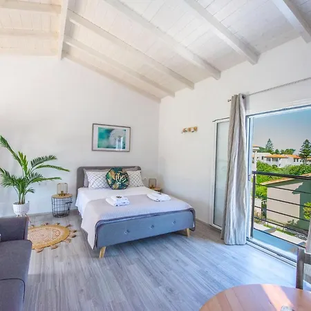 Villa Acharavi Aharávi