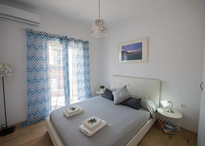 Acharavi * Acharavi (Corfu)